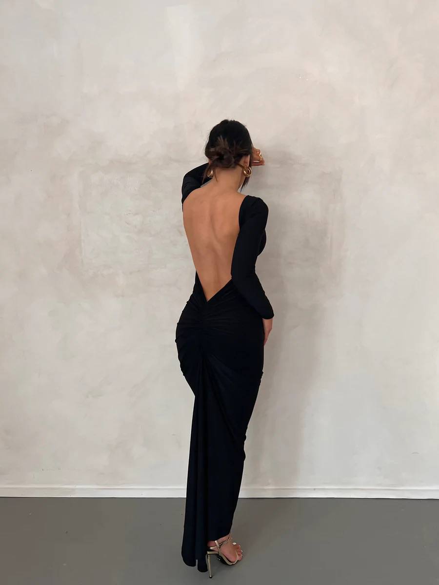 Sırt Dekolteli Elbise 